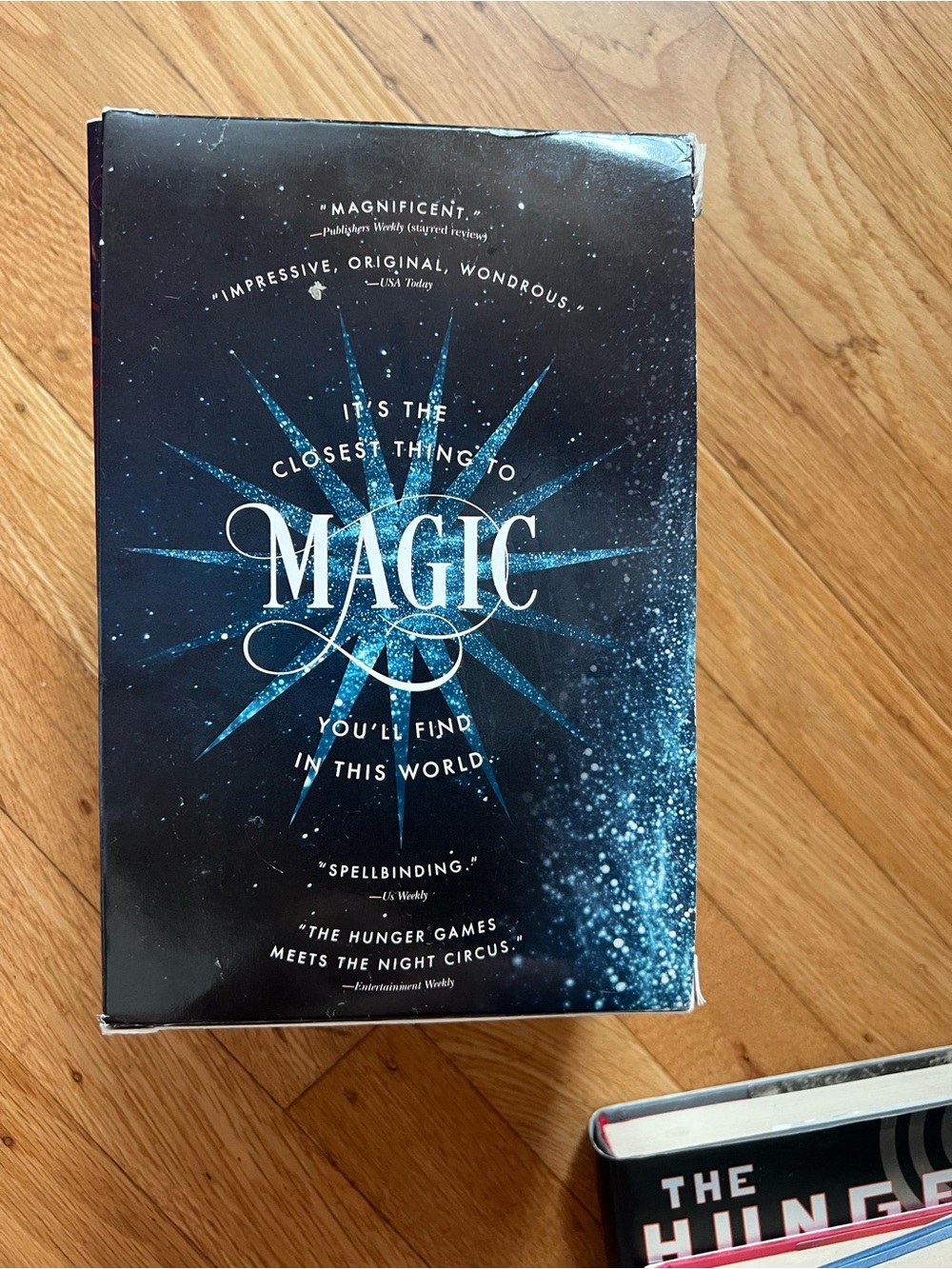 The Caraval Series Box Set - The Caraval, Legendary, Finale - Dark Teal & Purple - Picture 6 of 8